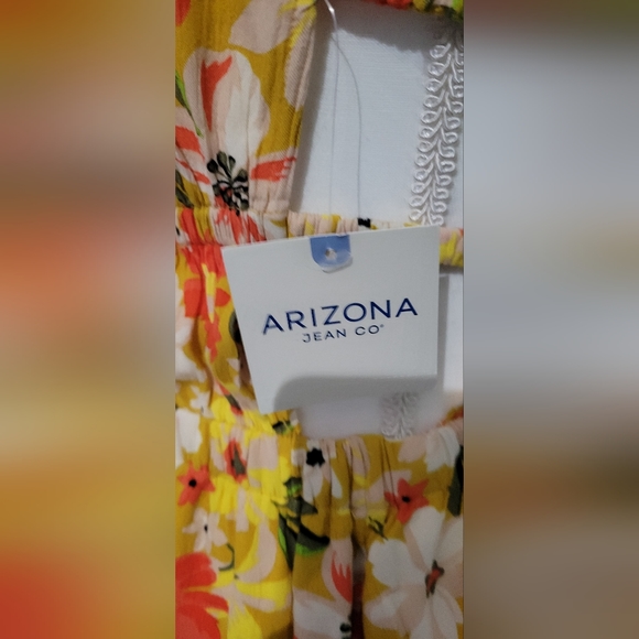 Arizona Jean Co Floral Print Romper NWT - Picture 7 of 13